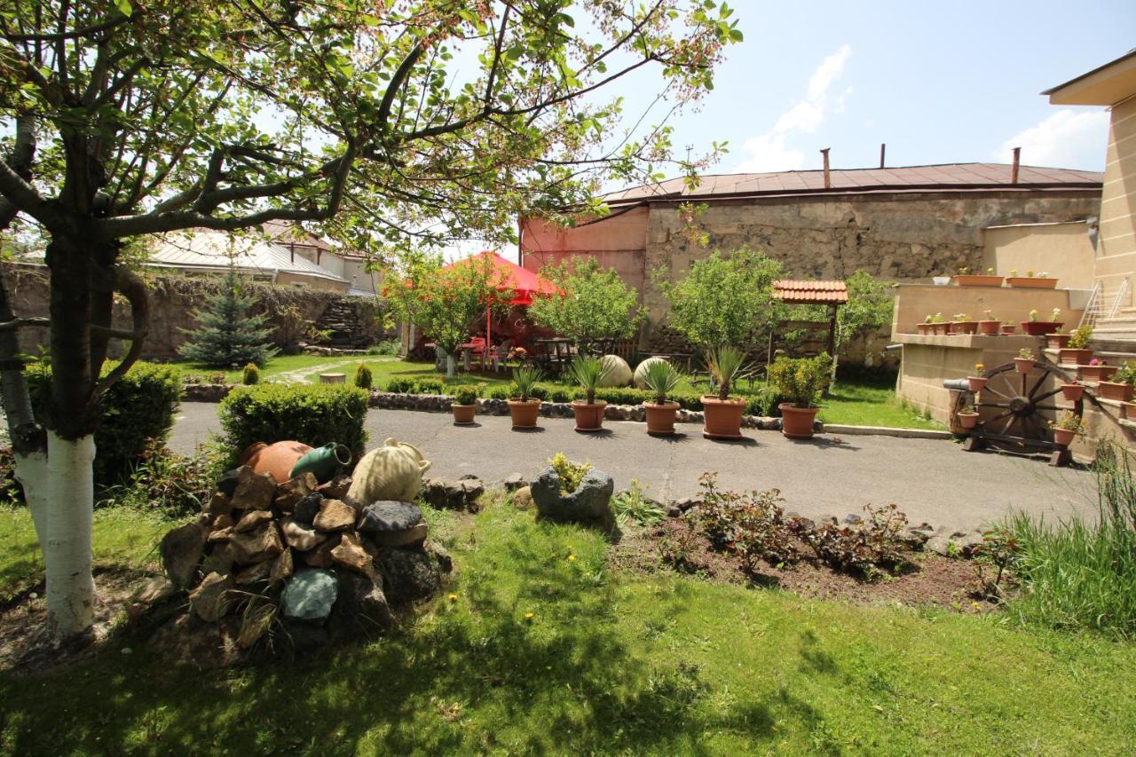 Mardoyan's Guest house Gavar Extérieur photo