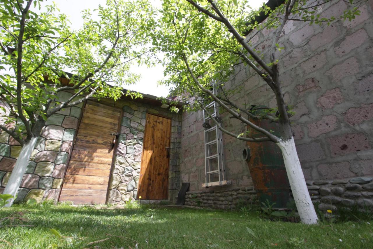 Mardoyan's Guest house Gavar Extérieur photo