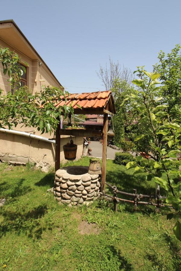 Mardoyan's Guest house Gavar Extérieur photo